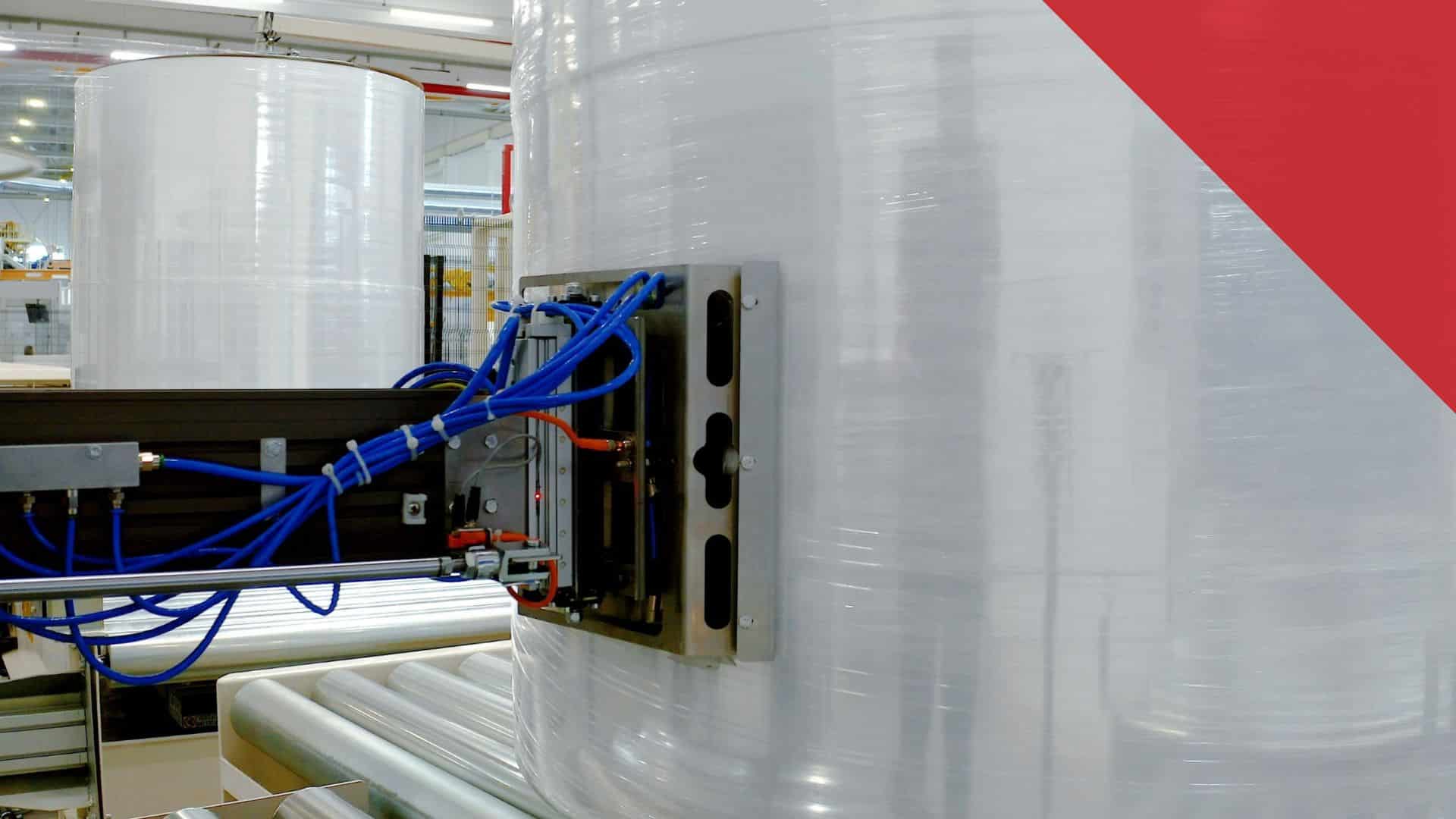 Automated material handling in paper, tissue and nonwovens industries: reel traceability and quality certification
